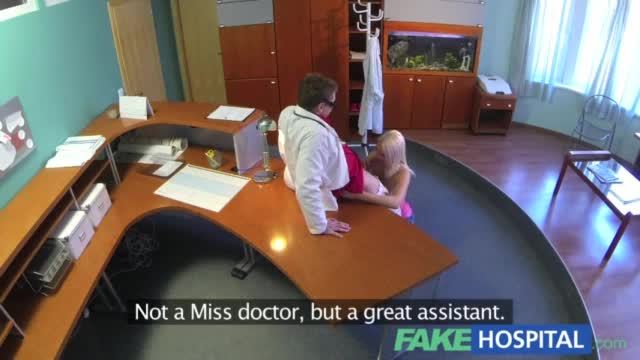 Fakehospital hot sexy blonde gets probed and squirts